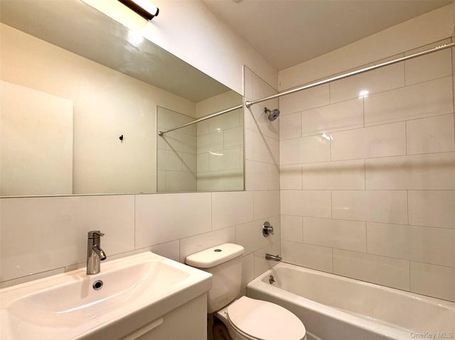 121 Lander Street 4, Newburgh, NY 12550