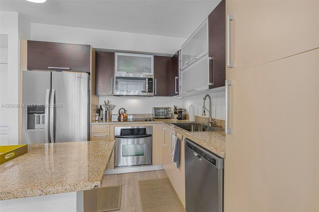500 NE 29th St 706, Miami, FL 33137