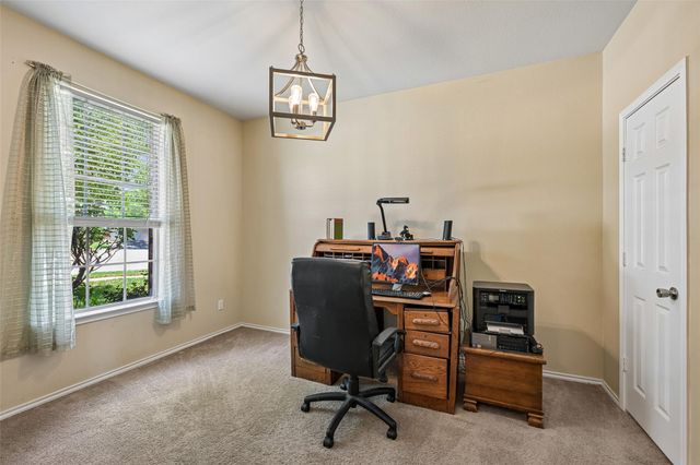 140 Lynn Crest BND, Buda, TX 78610