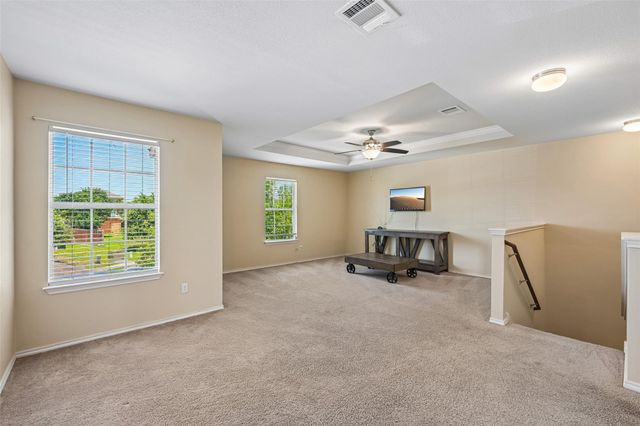 140 Lynn Crest BND, Buda, TX 78610