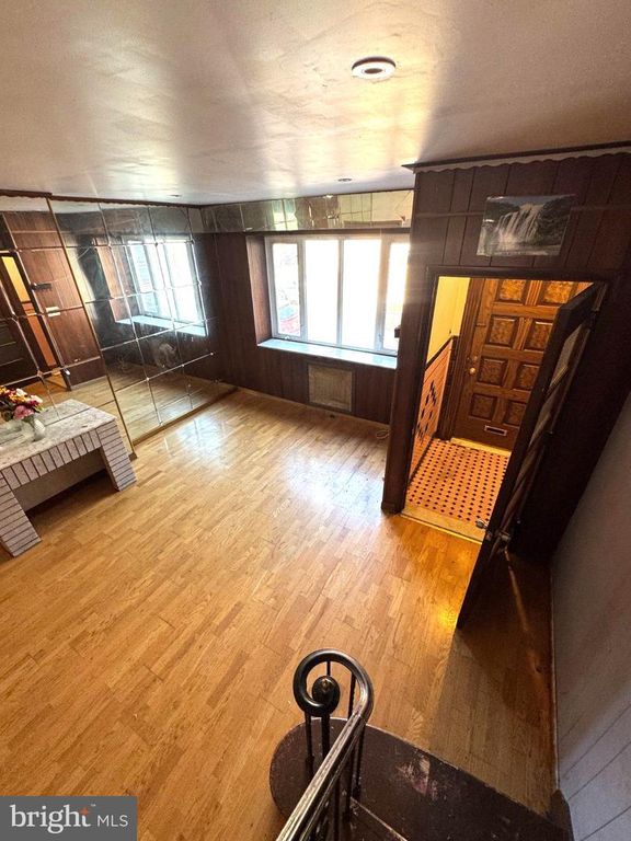 1134 W RITNER ST, PHILADELPHIA, PA 19148 — photo 3