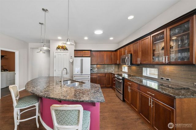 14509 Knoll Park Drive E, Bonney Lake, WA 98391