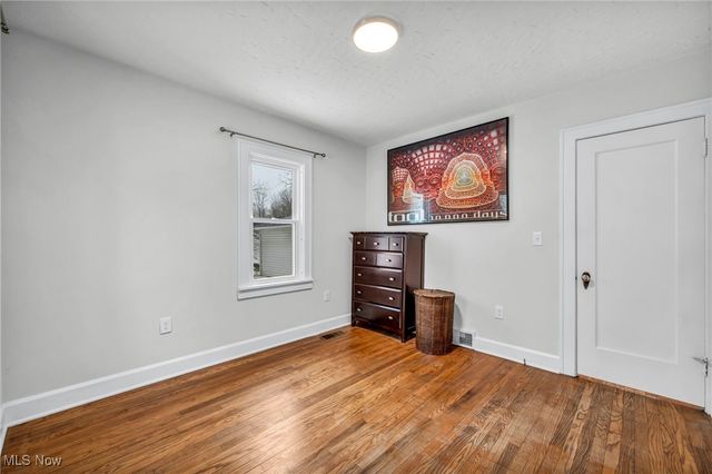 8539 Broadview Road, Broadview Heights, OH 44147