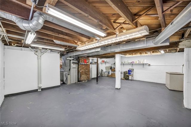 8539 Broadview Road, Broadview Heights, OH 44147