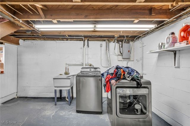 8539 Broadview Road, Broadview Heights, OH 44147