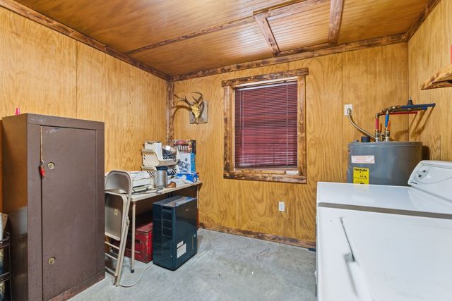 1978 Highland Bluff Trl, Pelham, TN 37366