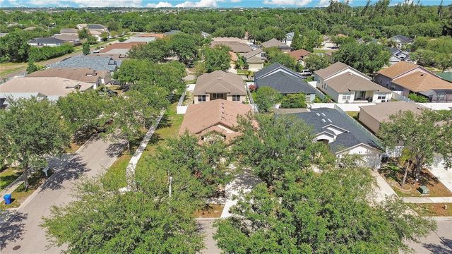 1225 BARCLAY WOOD DRIVE, Ruskin, FL 33570