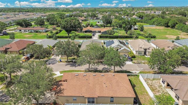 1225 BARCLAY WOOD DRIVE, Ruskin, FL 33570
