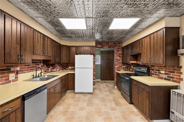 407 State Street, Fulton, NY 13069