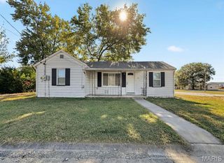 300 Stone Street, Dupo, IL 62239