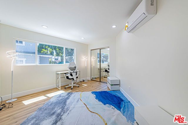 5633 La Mirada Avenue, Los Angeles, CA 90038