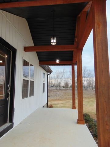 184 Ashmore Rd, Summertown, TN 38483