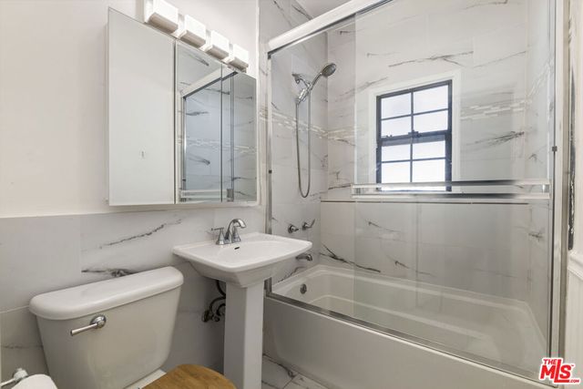 7072 Owens Street, Tujunga, CA 91042