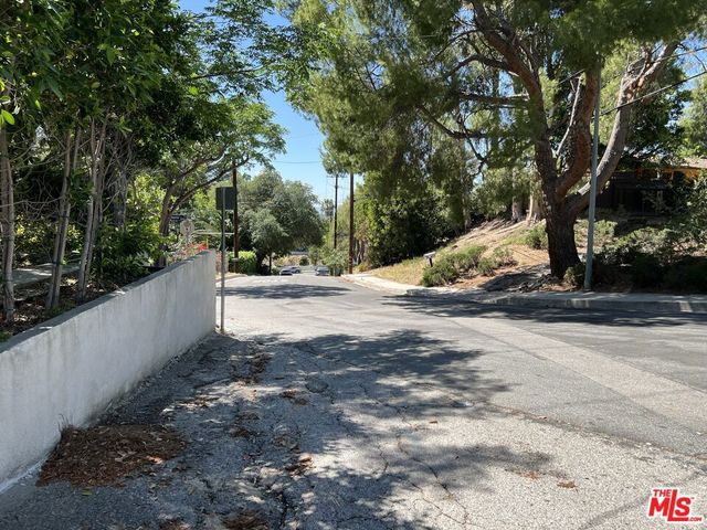 7072 Owens Street, Tujunga, CA 91042