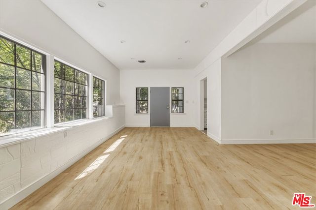 7072 Owens Street, Tujunga, CA 91042