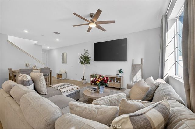 32645 Manhattan, Winchester, CA 92596
