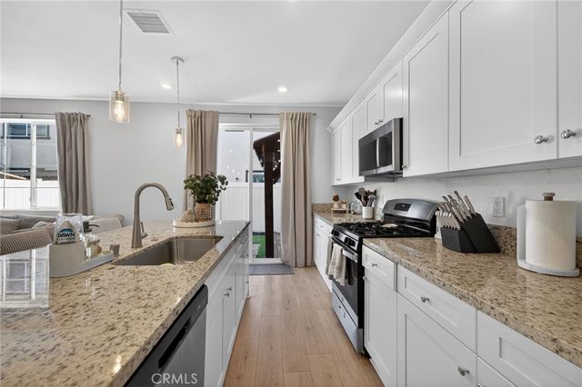 32645 Manhattan, Winchester, CA 92596