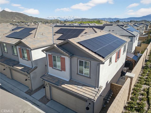 32645 Manhattan, Winchester, CA 92596