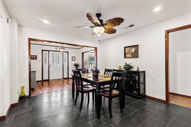 422 W Acheson, Denison, TX 75020