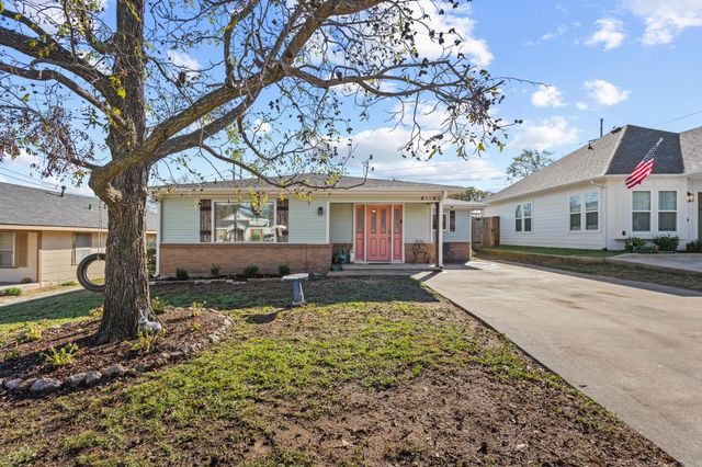 422 W Acheson, Denison, TX 75020