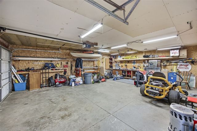 2642 Fruitland Boulevard SW, Cedar Rapids, IA 52404