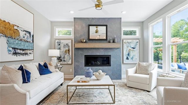 4052 Lakeside Club Drive, College Station, TX 77845