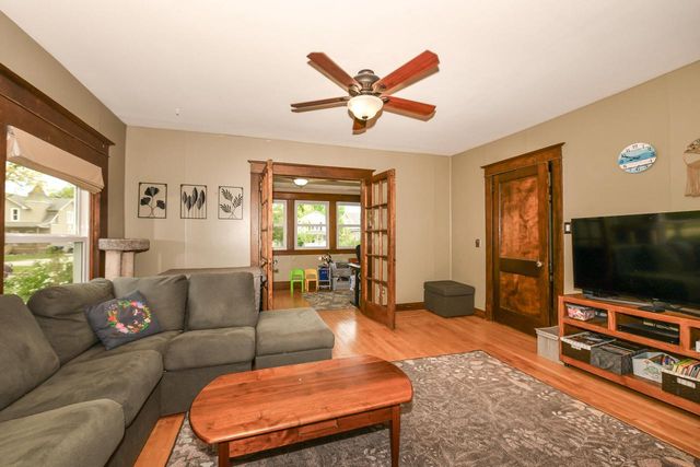 119 N Broad STREET, Elkhorn, WI 53121