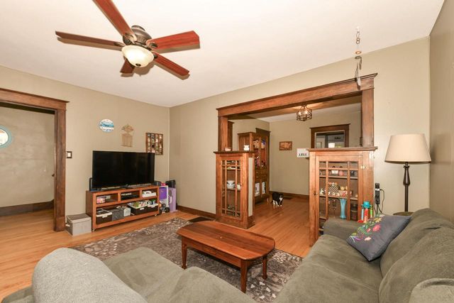 119 N Broad STREET, Elkhorn, WI 53121