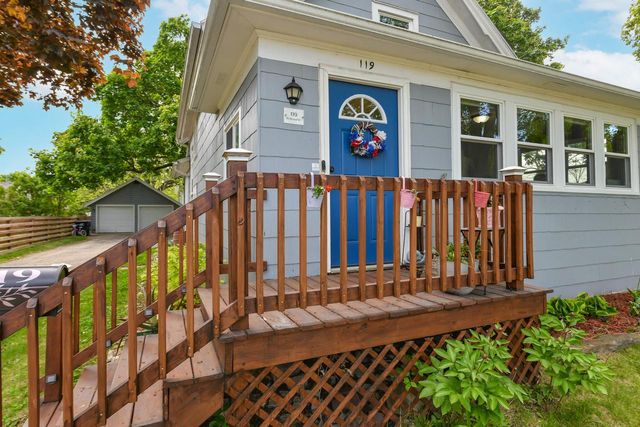 119 N Broad STREET, Elkhorn, WI 53121