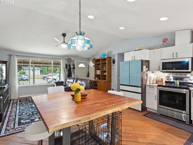 1719 Sw 1ST St, Battle Ground, WA 98604