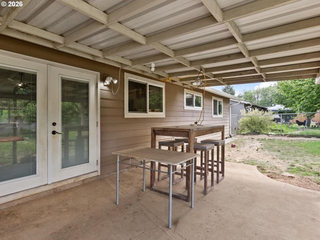 1719 Sw 1ST St, Battle Ground, WA 98604