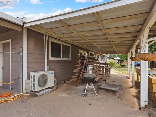 1719 Sw 1ST St, Battle Ground, WA 98604