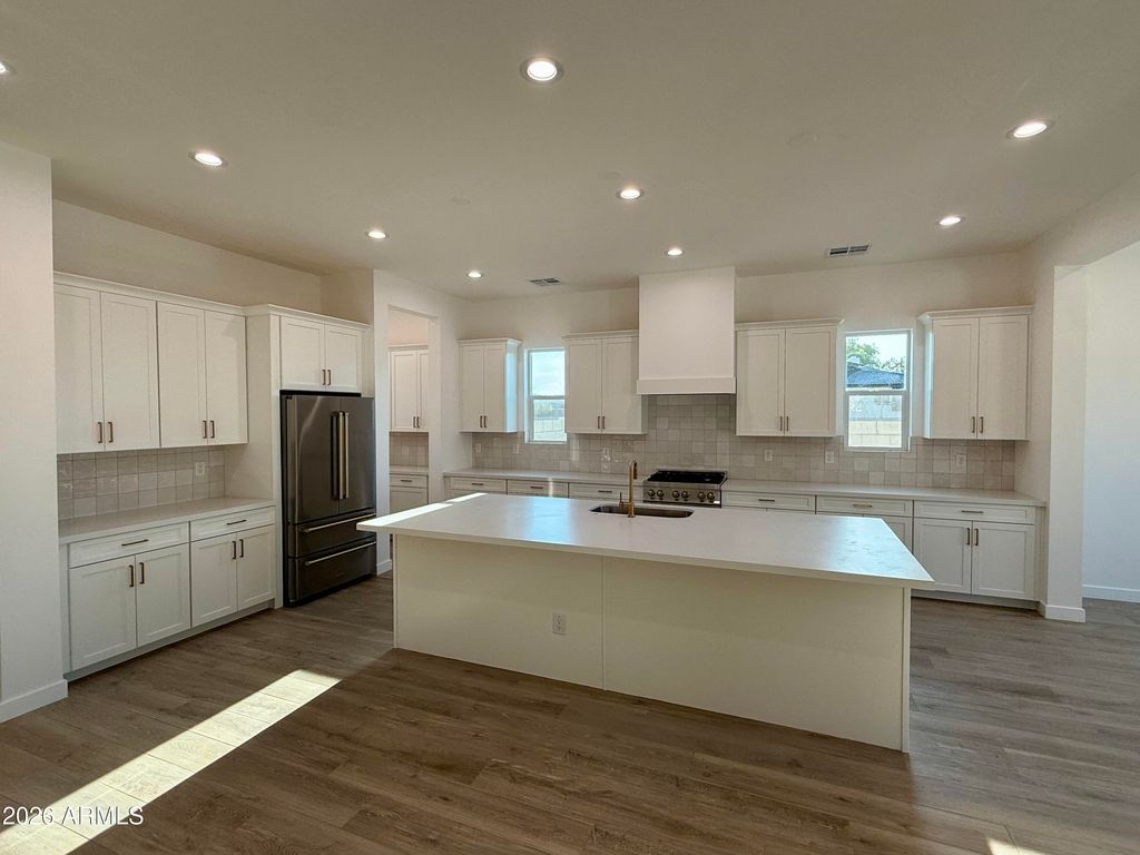 6446 E OMEGA Circle, Mesa, AZ 85215 — photo 3