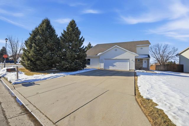 602 Tower Drive, Sun Prairie, WI 53590