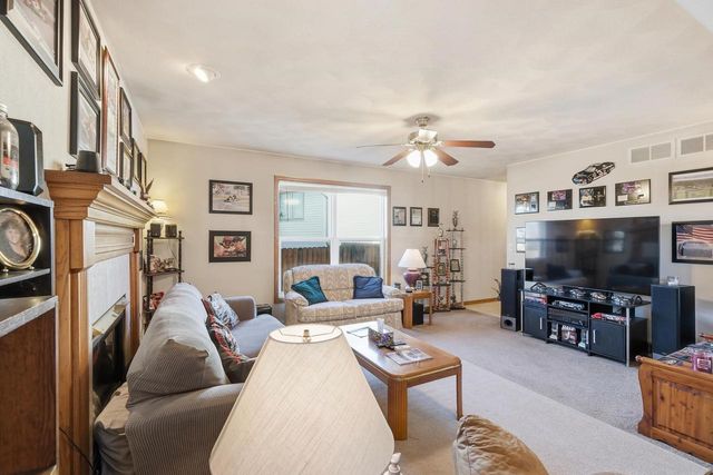 602 Tower Drive, Sun Prairie, WI 53590