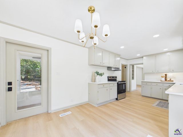 2079 Fairway Drive, Macon, GA 31217