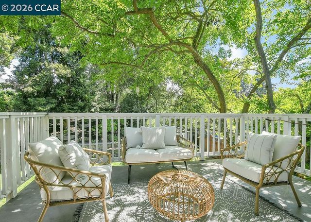 261 Appalachian Drive, Martinez, CA 94553