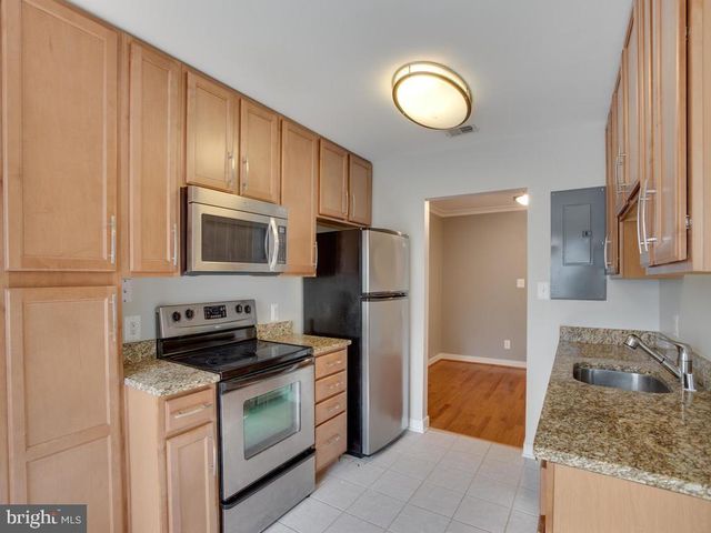 304-F HILLTOP LN, Annapolis, MD 21403