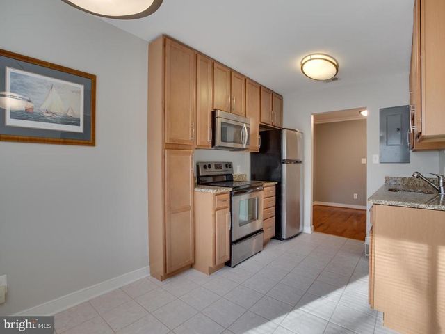 304-F HILLTOP LN, Annapolis, MD 21403