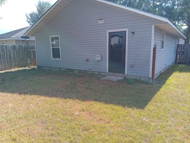 11811 Greenmesa Dr, Houston, TX 77044
