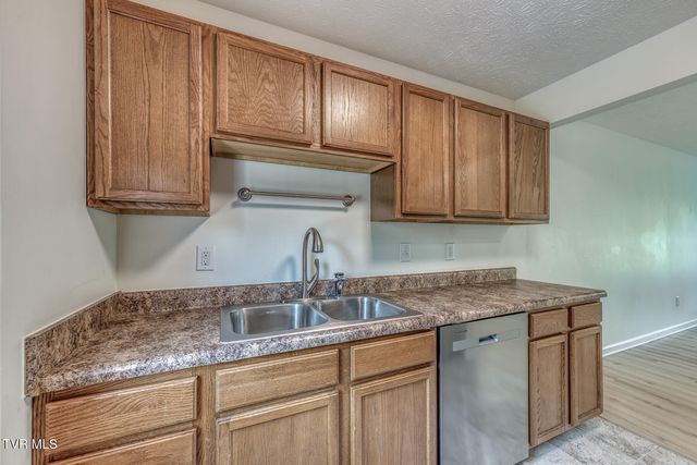 2108 Pleasant View Drive 604, Johnson City, TN 37604