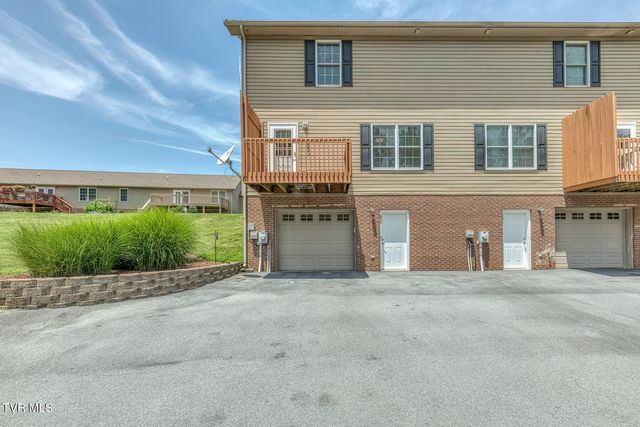 2108 Pleasant View Drive 604, Johnson City, TN 37604