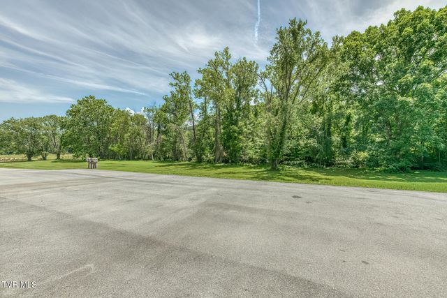 2108 Pleasant View Drive 604, Johnson City, TN 37604