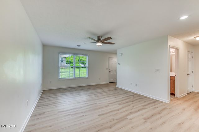 2108 Pleasant View Drive 604, Johnson City, TN 37604
