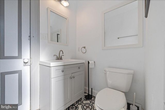 46 N MAIN ST, Chalfont, PA 18914