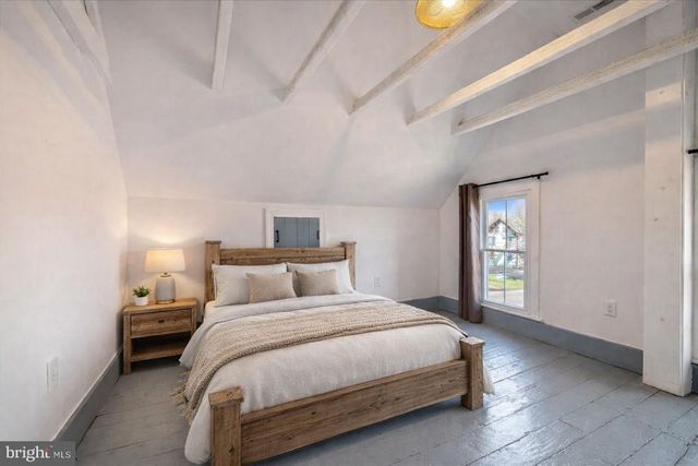 46 N MAIN ST, Chalfont, PA 18914