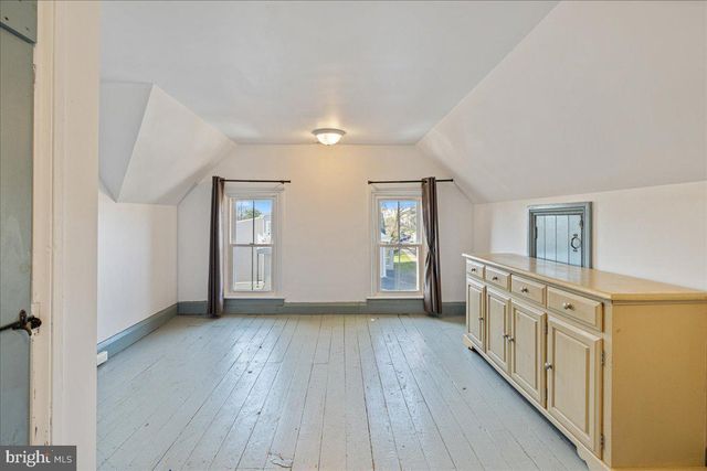 46 N MAIN ST, Chalfont, PA 18914