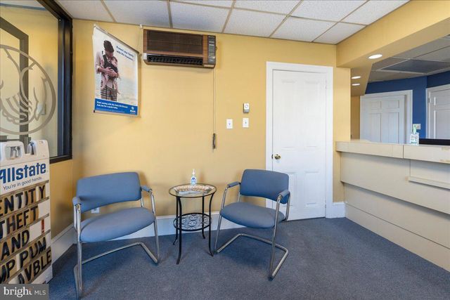 46 N MAIN ST, Chalfont, PA 18914