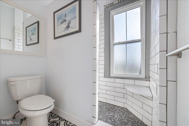 46 N MAIN ST, Chalfont, PA 18914