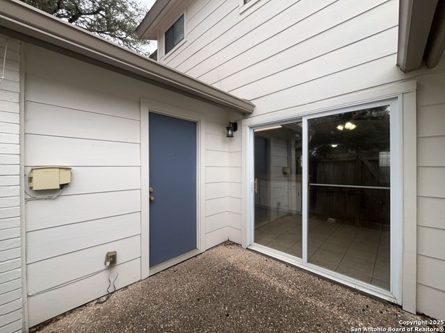 309 W Highland Dr, Boerne, TX 78006